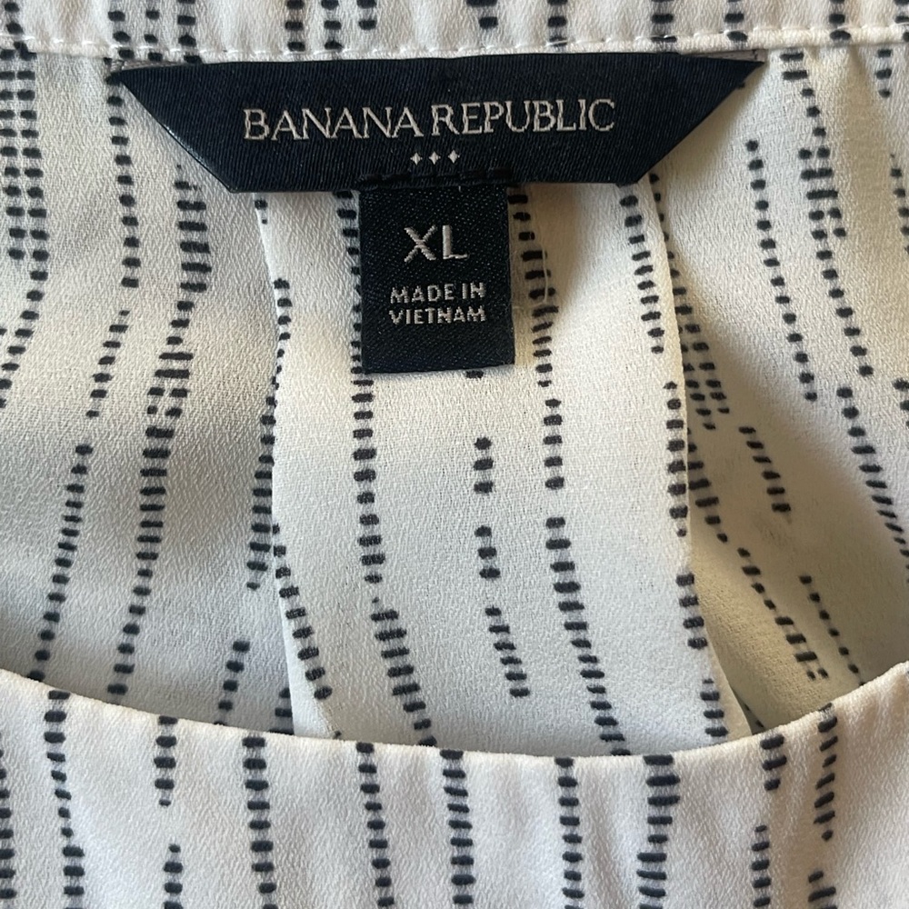 NWOT Banana Republic Long Sleeve Top Sz XL